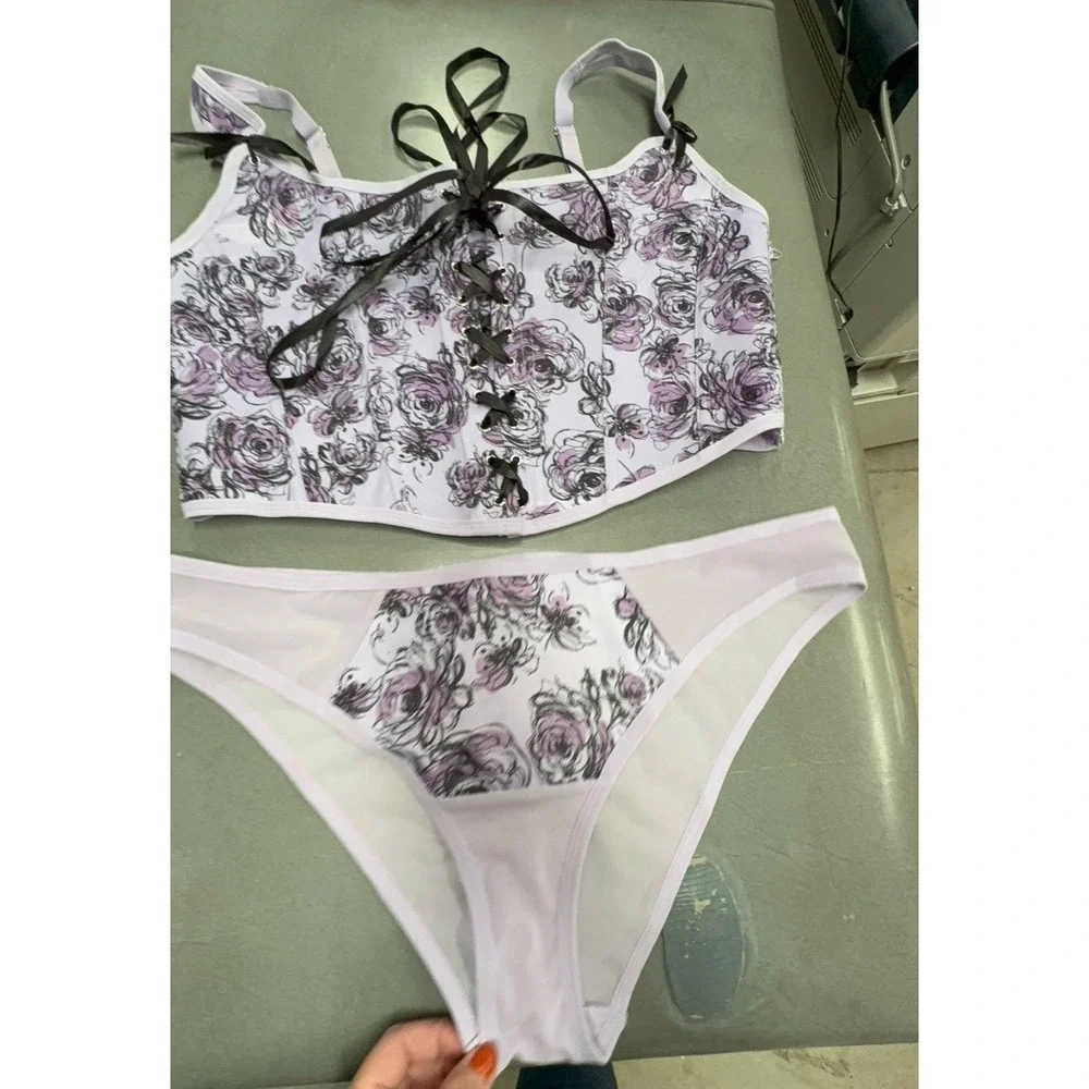 NWOT women's size 1X plus size Adore Me Corset and matching underwear.